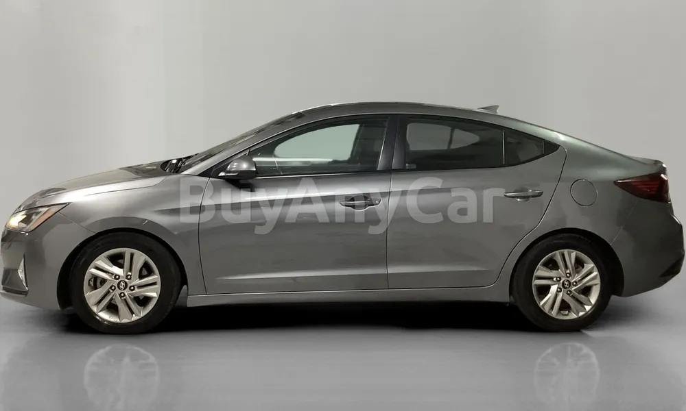 Vehicle photo 4
