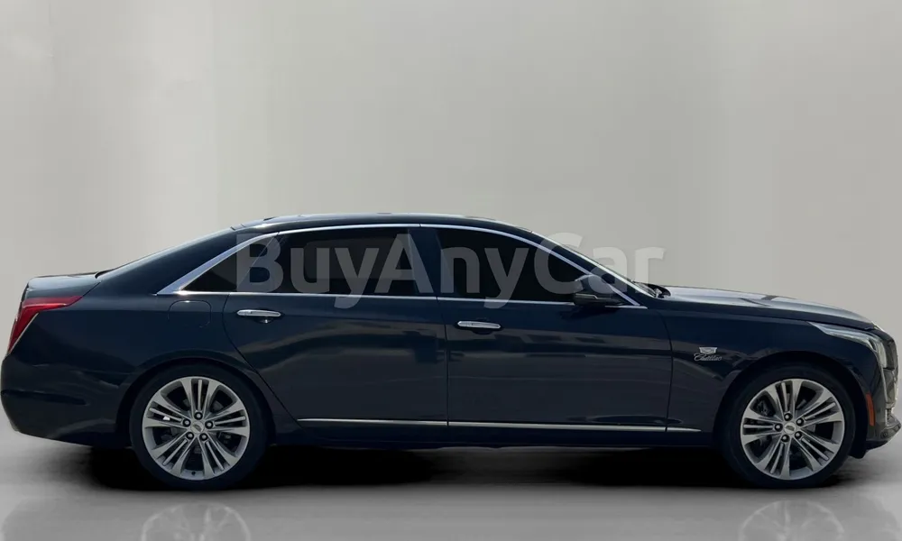 Vehicle photo 4