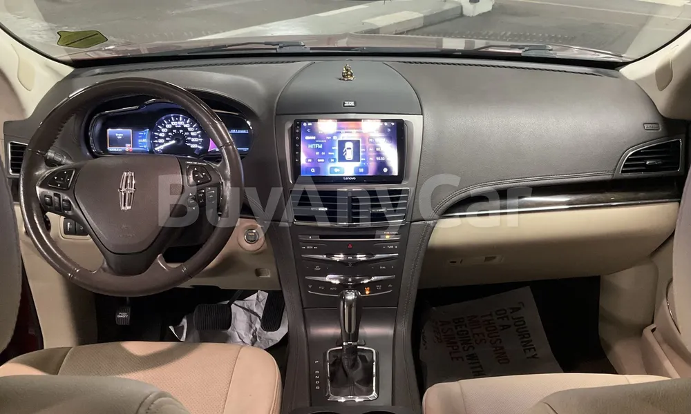 Vehicle photo 9