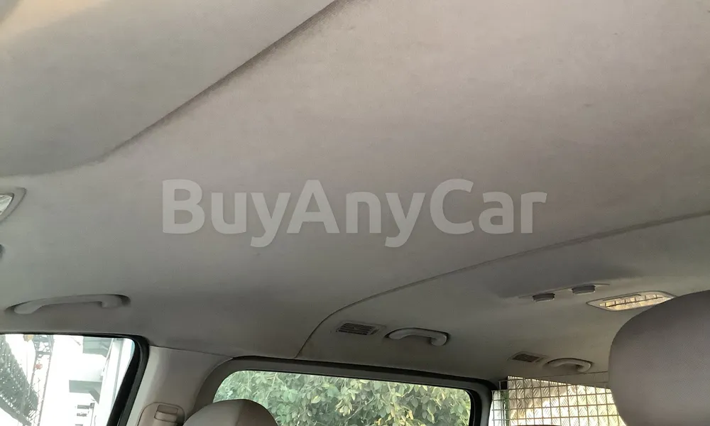 Vehicle photo 10