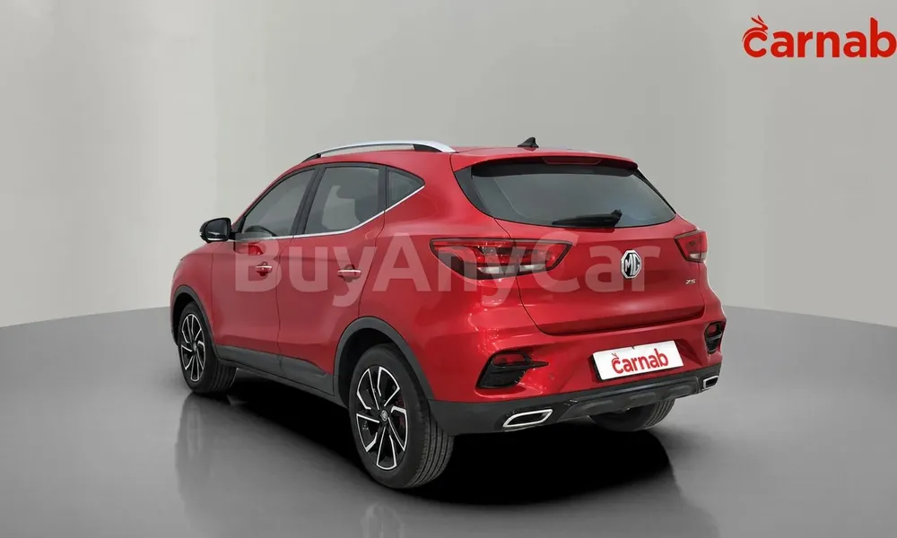 Vehicle photo 7