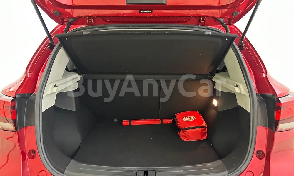 Vehicle photo 15