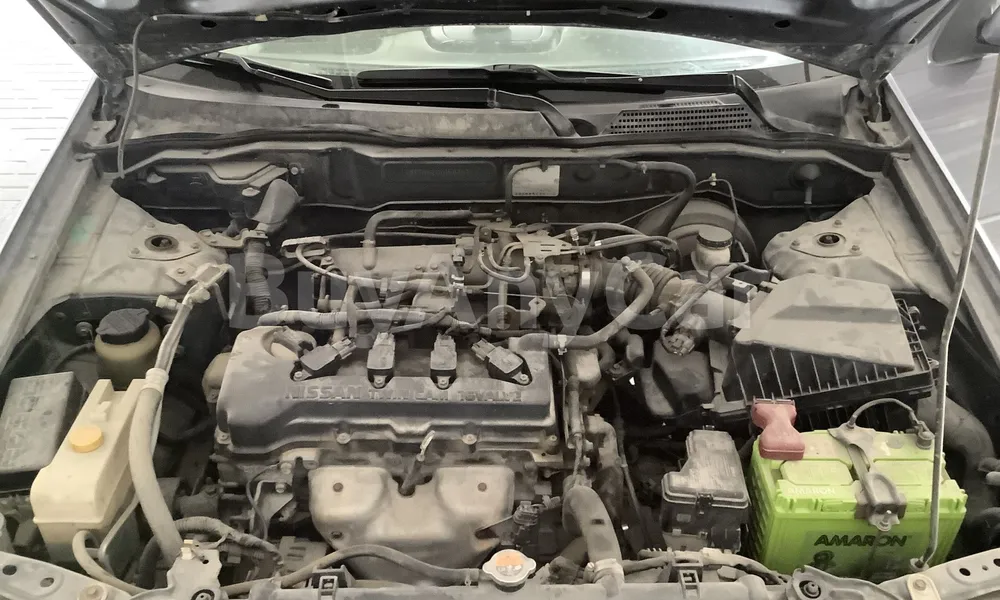 Vehicle photo 6