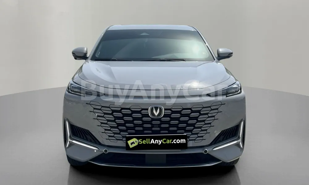 Vehicle photo 1