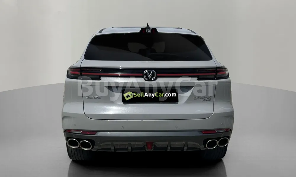 Vehicle photo 2