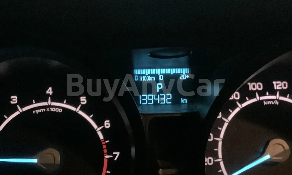 Vehicle photo 7