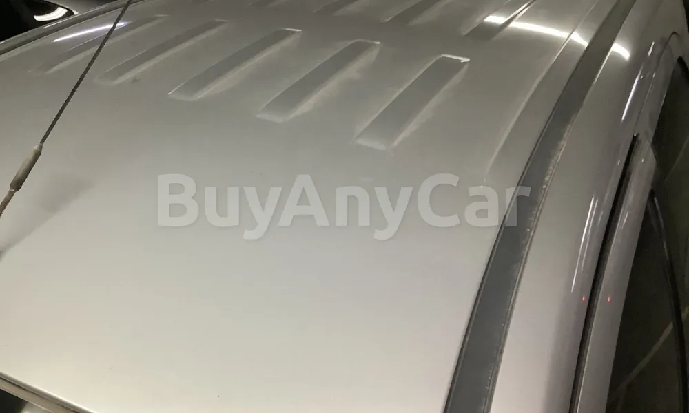 Vehicle photo 5