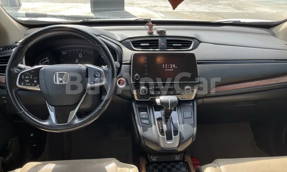Vehicle photo 9