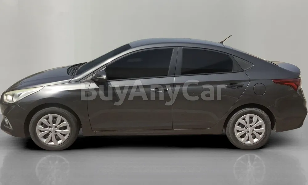 Vehicle photo 4