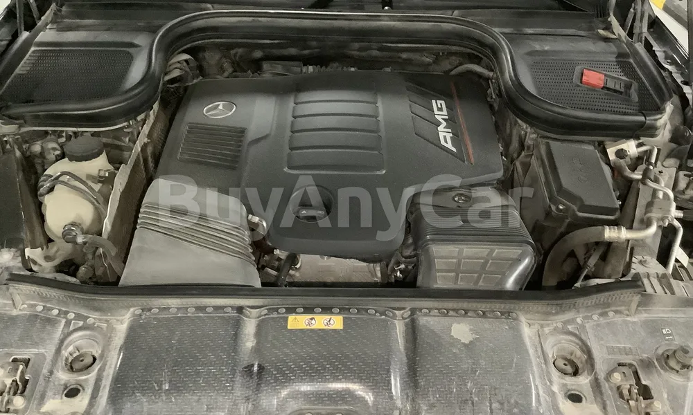 Vehicle photo 8