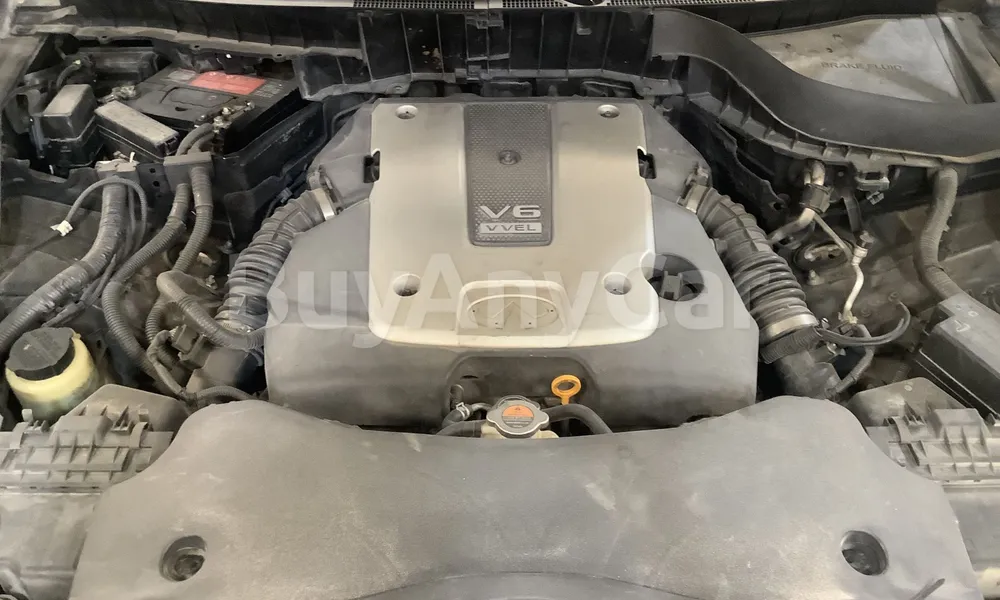 Vehicle photo 6