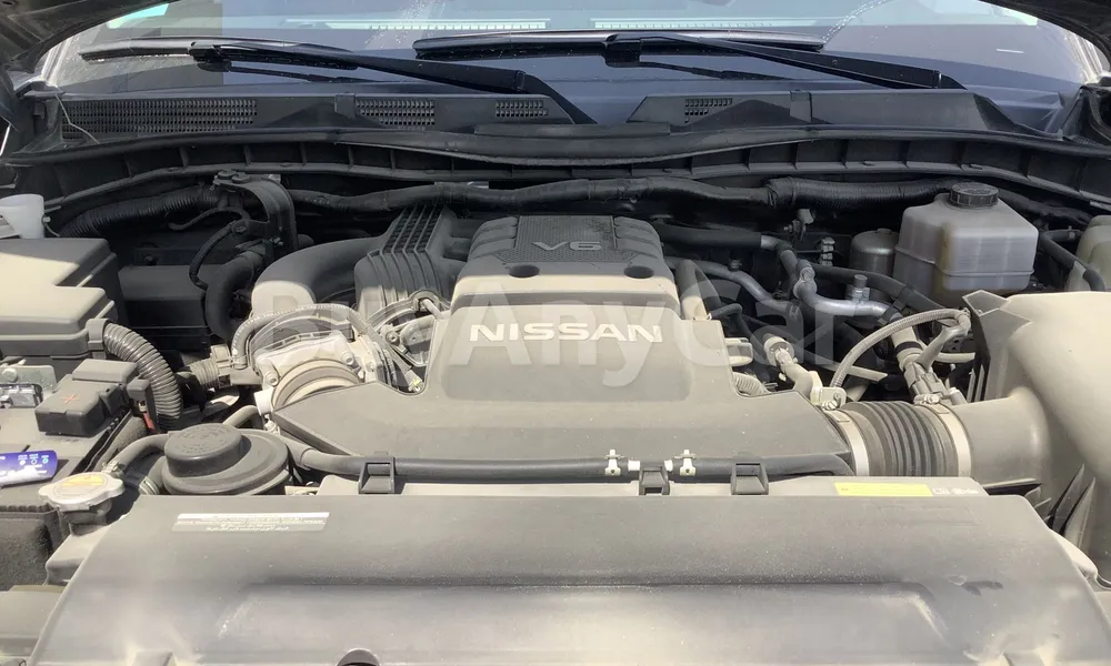 Vehicle photo 7