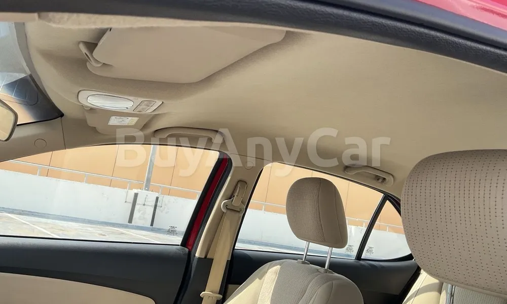 Vehicle photo 9
