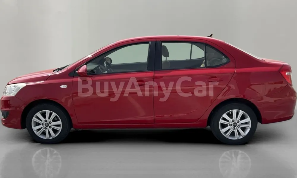 Vehicle photo 4
