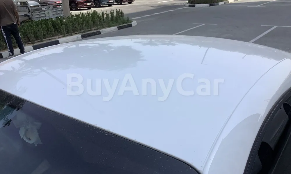 Vehicle photo 5