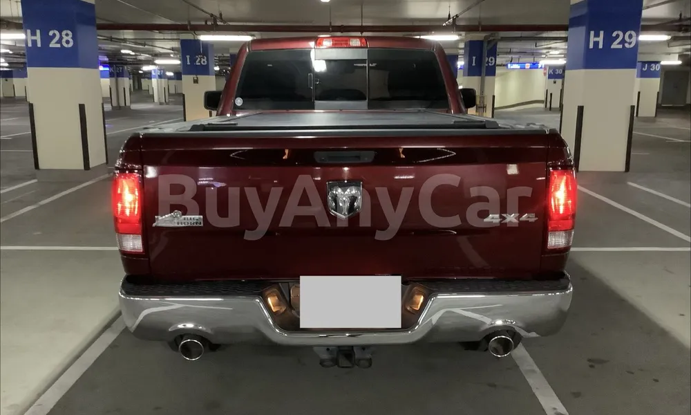 Vehicle photo 2