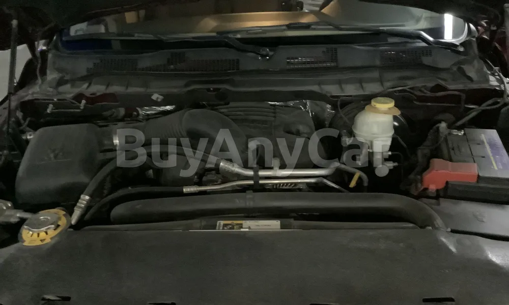Vehicle photo 6