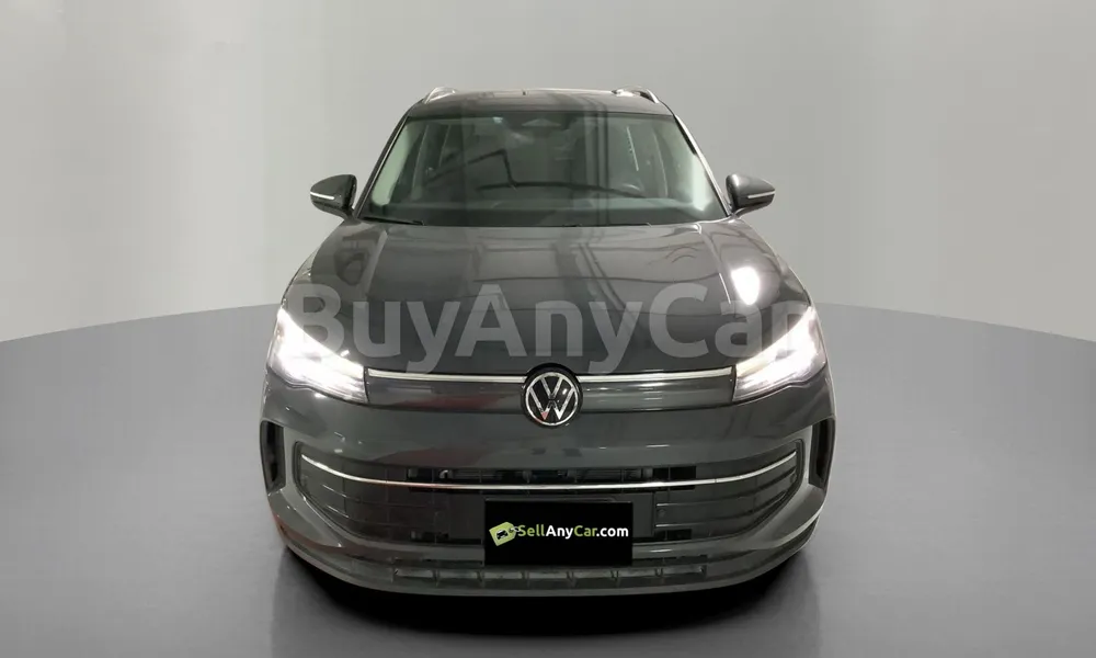 Vehicle photo 1