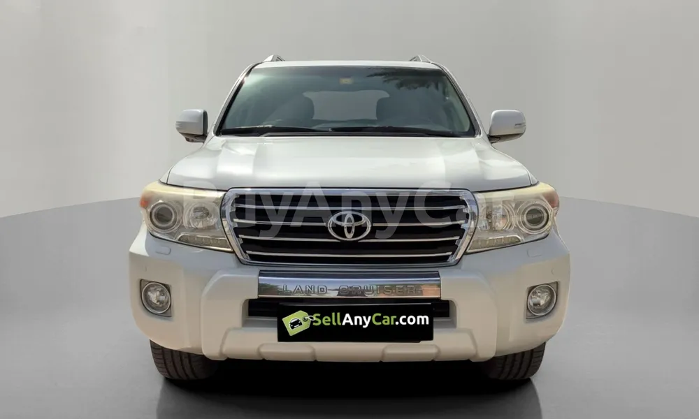 Vehicle photo 1