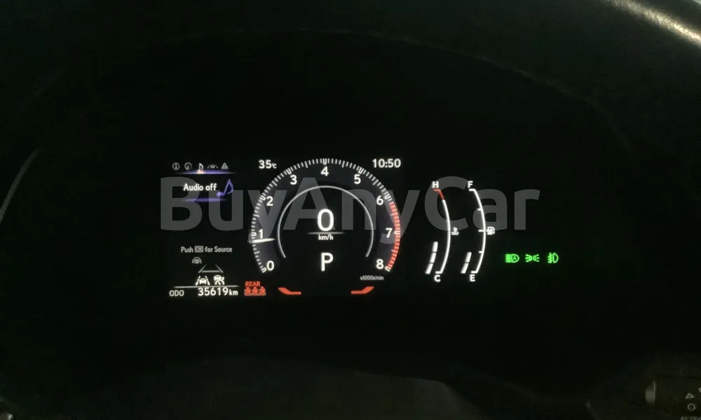Vehicle photo 7