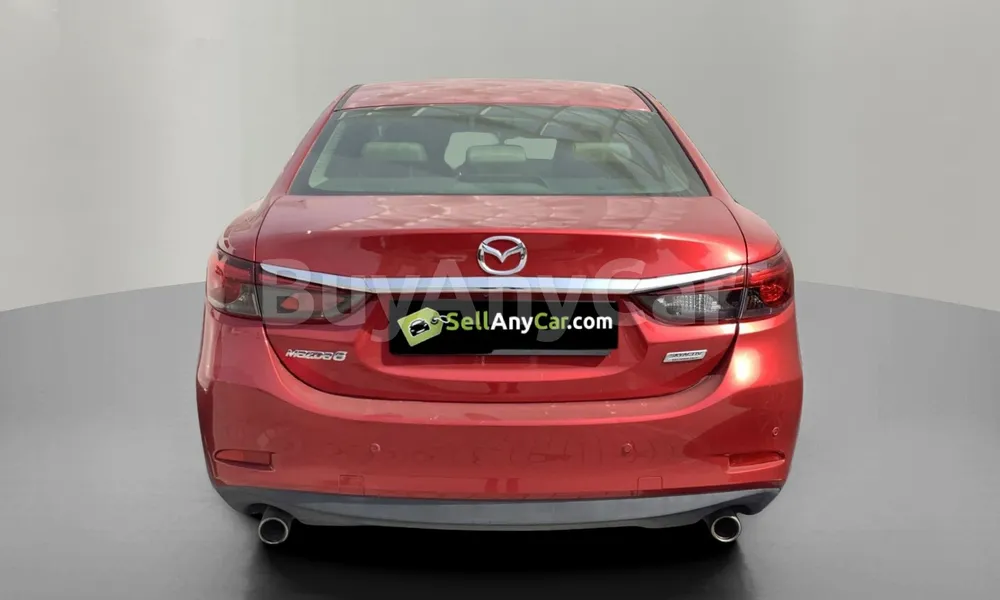 Vehicle photo 2