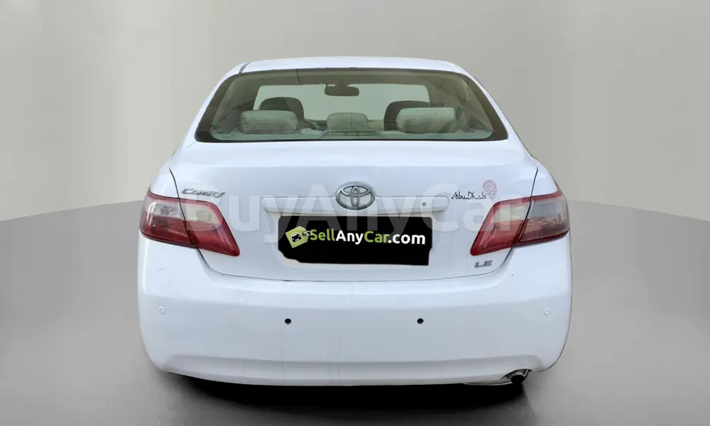 Vehicle photo 2