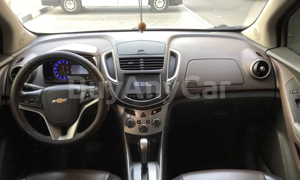 Vehicle photo 7