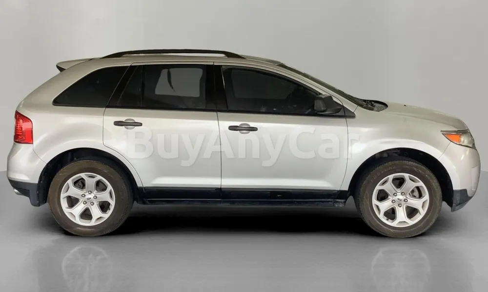 Vehicle photo 3