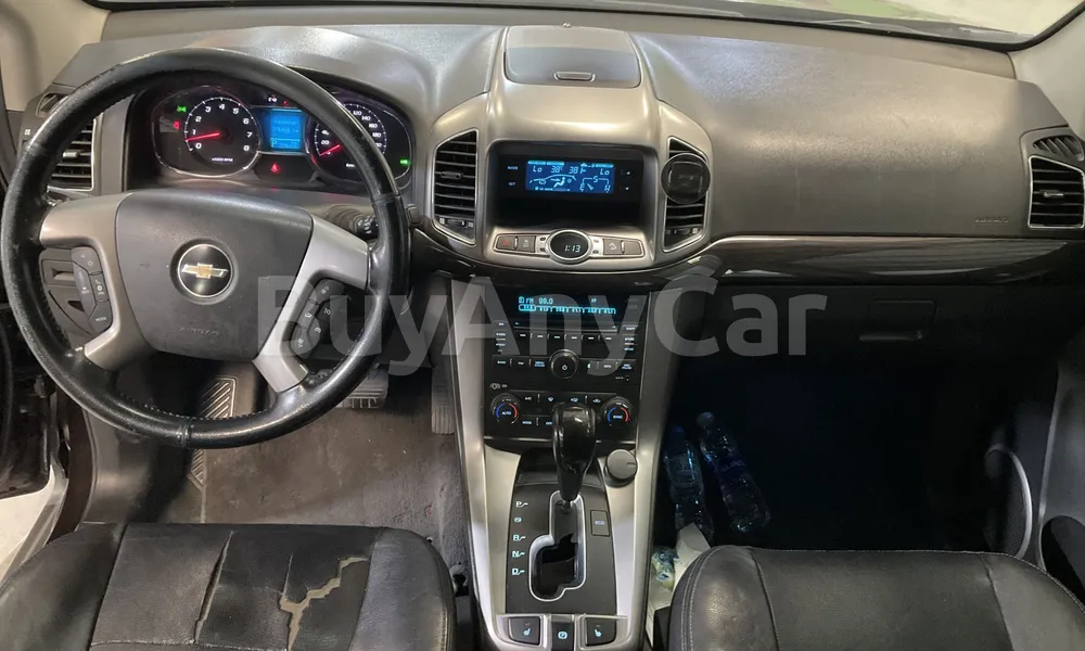 Vehicle photo 7