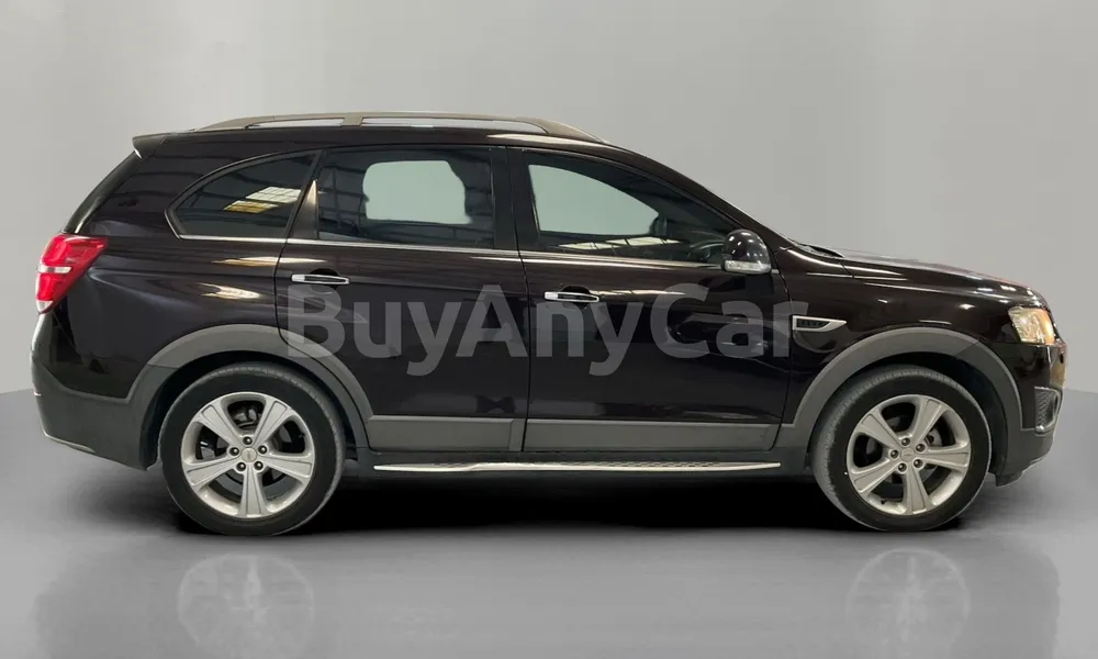 Vehicle photo 3