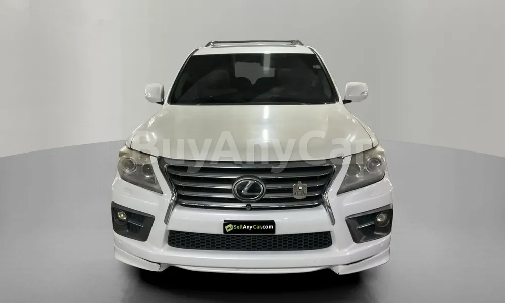 Vehicle photo 1