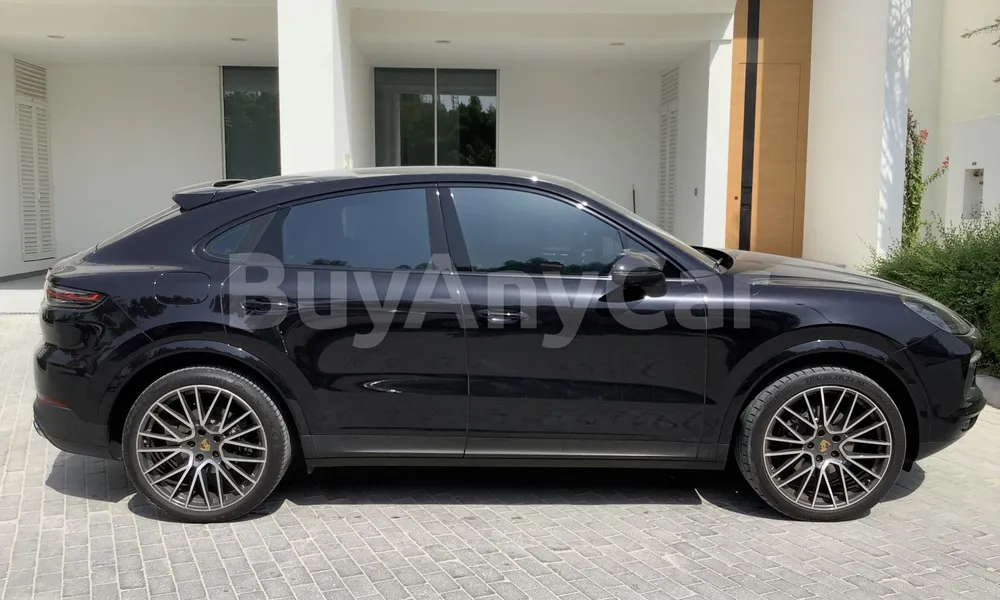 Vehicle photo 4