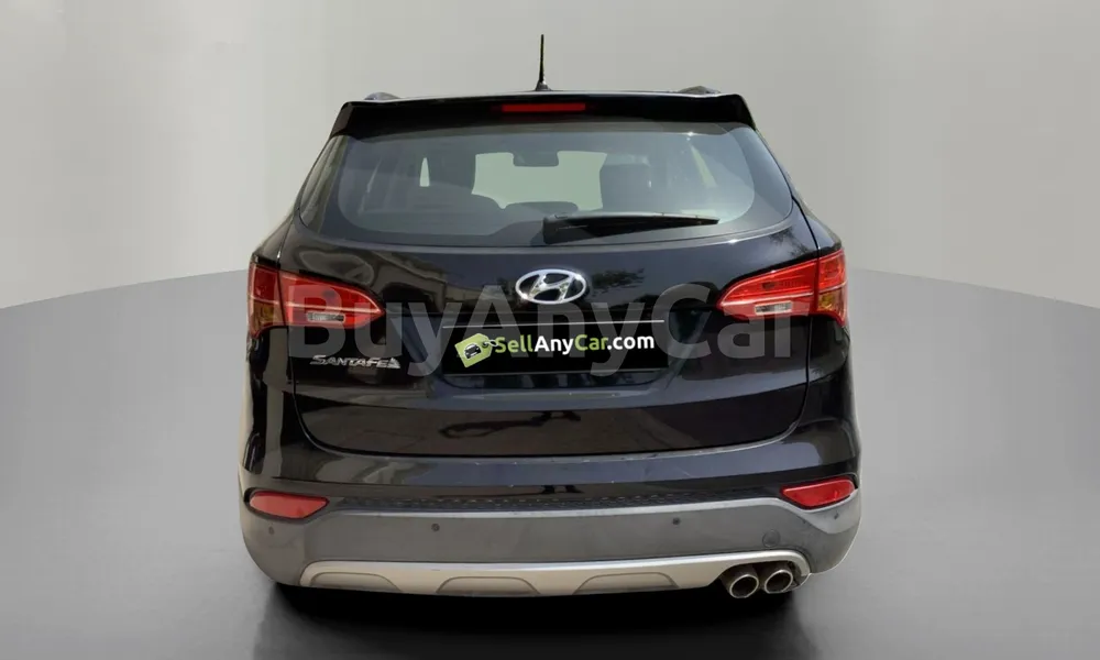 Vehicle photo 2