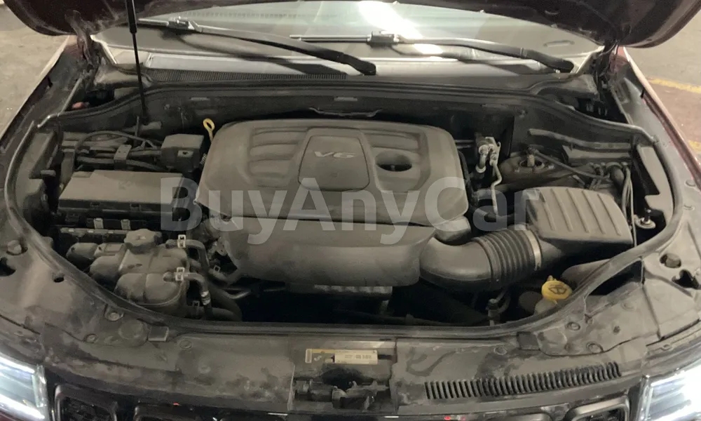 Vehicle photo 7