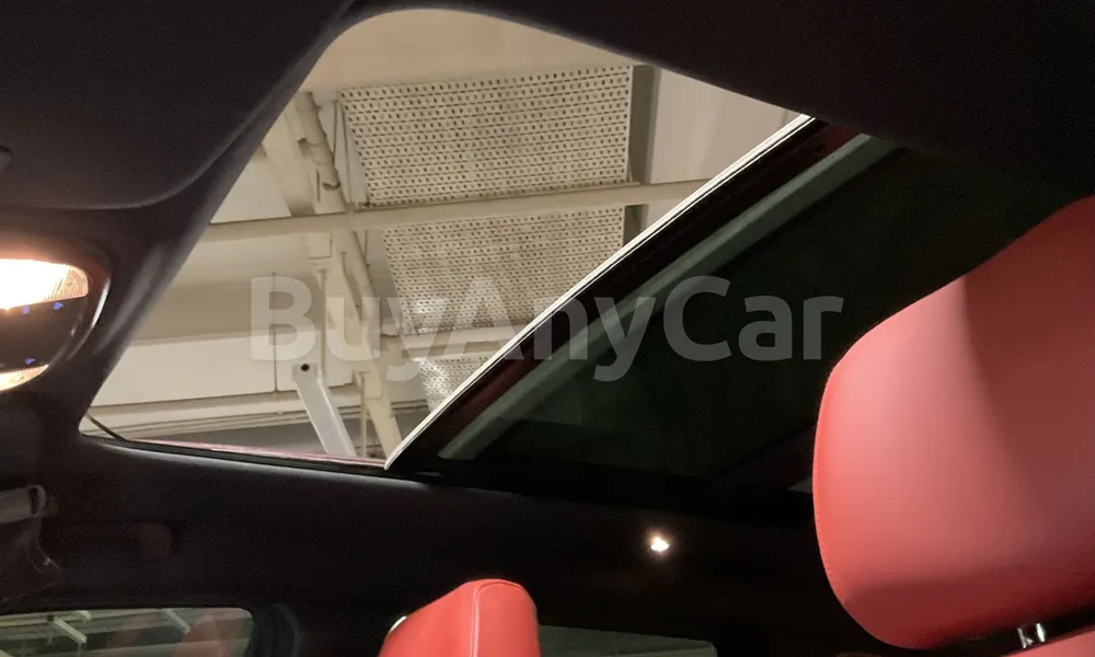 Vehicle photo 8
