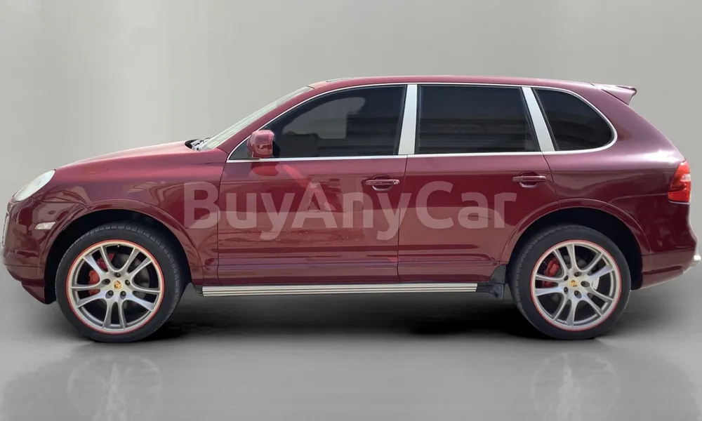 Vehicle photo 4
