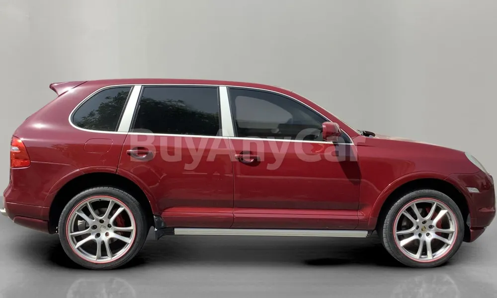 Vehicle photo 3