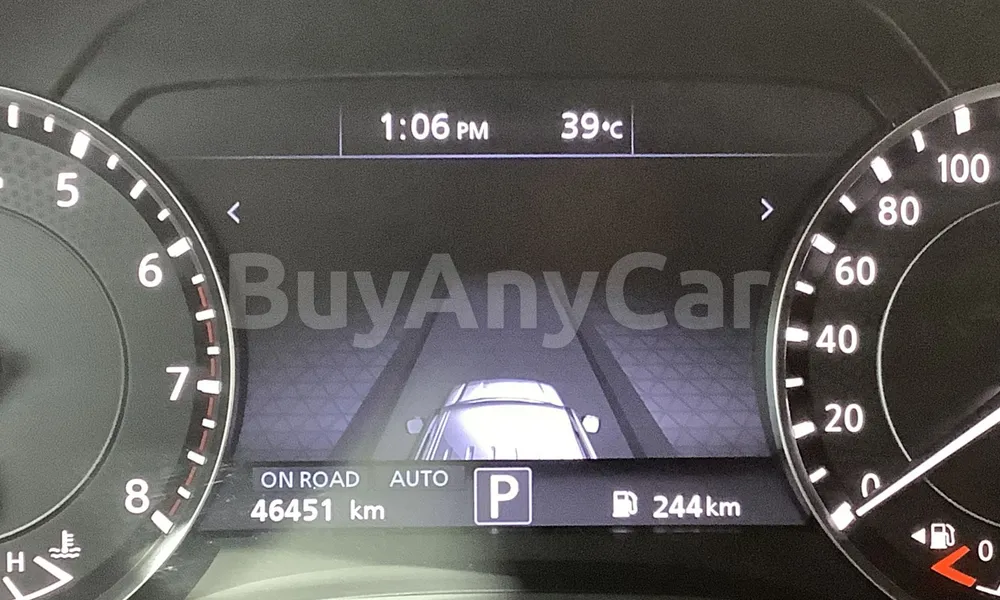 Vehicle photo 6