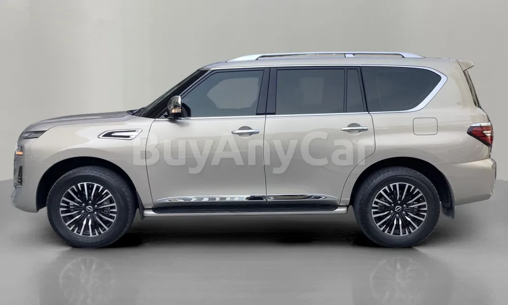 Vehicle photo 4