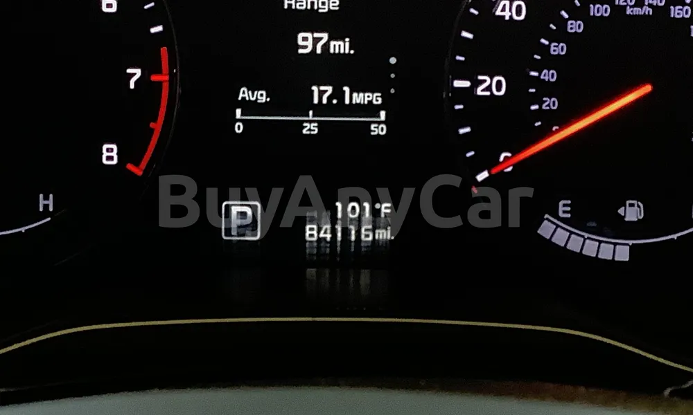 Vehicle photo 7