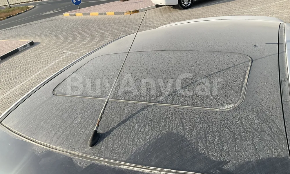 Vehicle photo 6