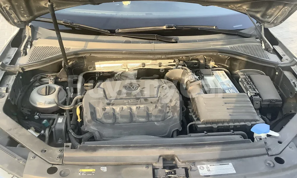 Vehicle photo 7