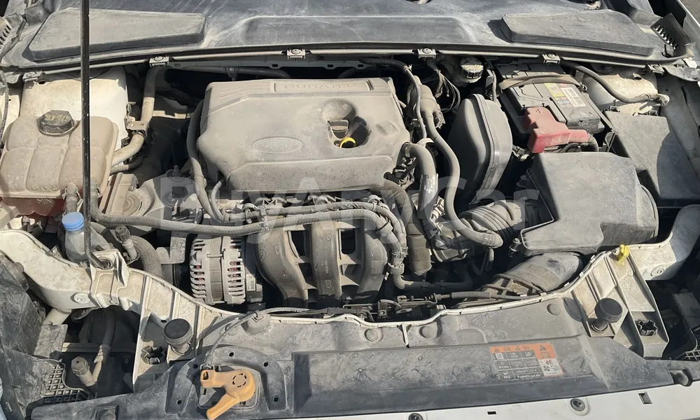 Vehicle photo 8