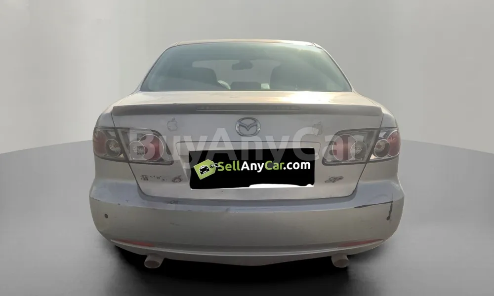 Vehicle photo 2