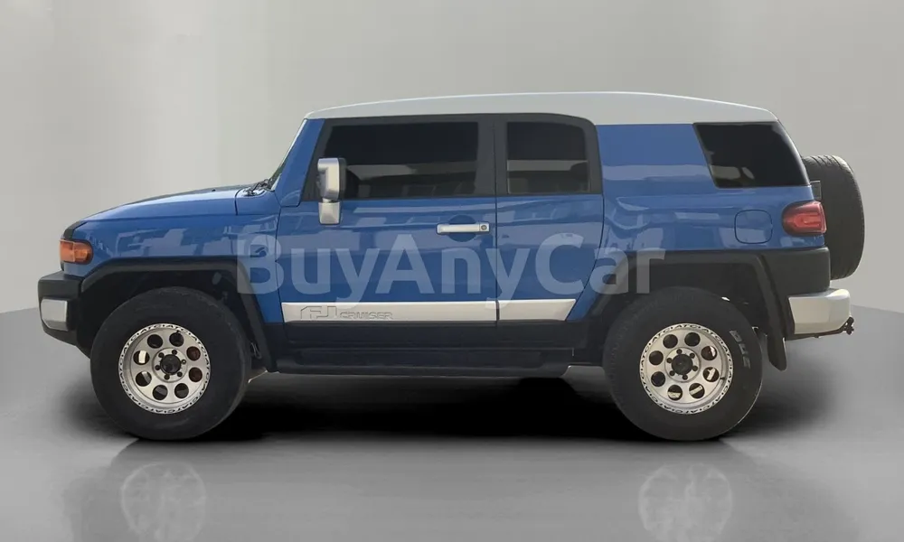 Vehicle photo 4