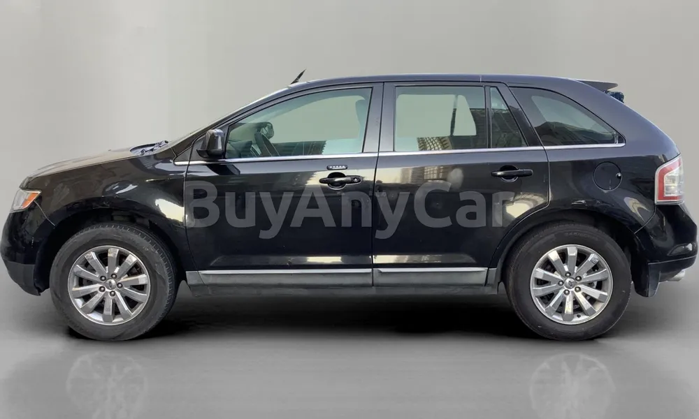 Vehicle photo 4