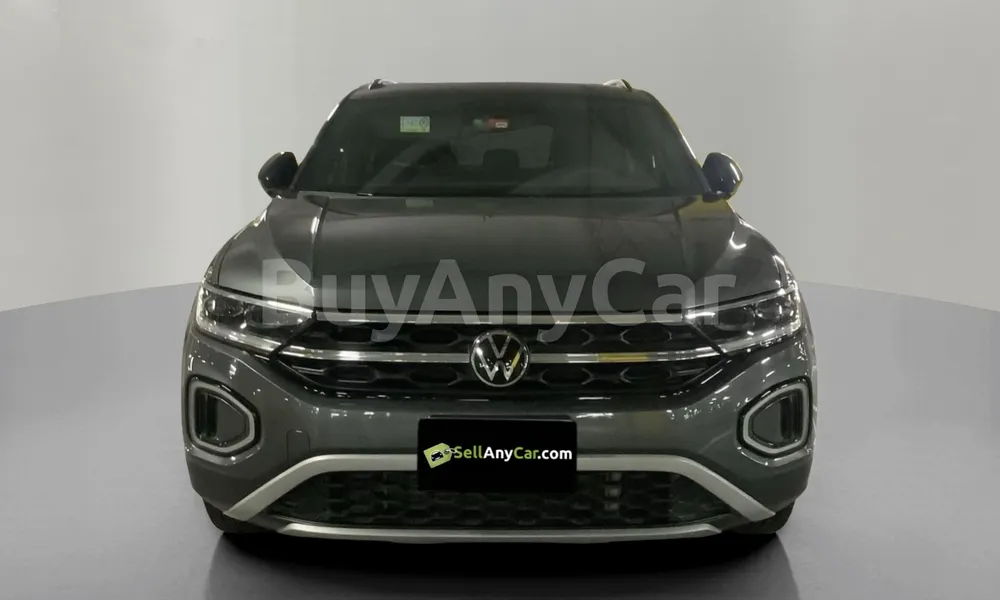 Vehicle photo 1