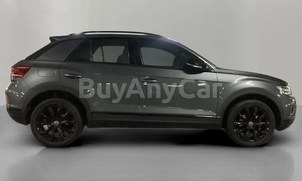 Vehicle photo 3
