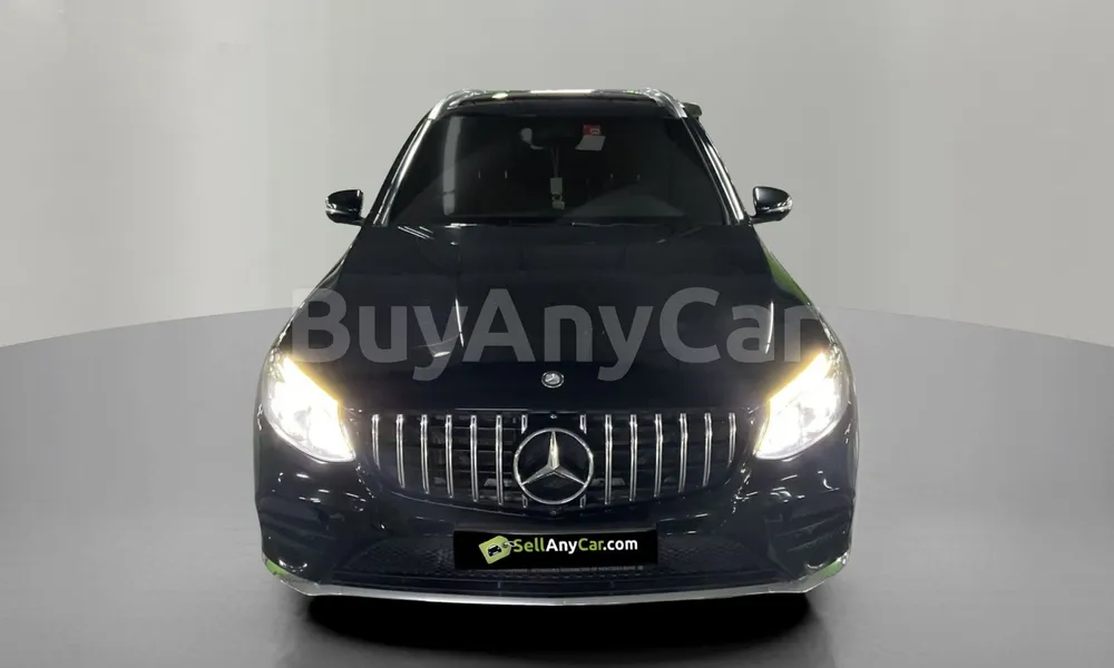 Vehicle photo 1