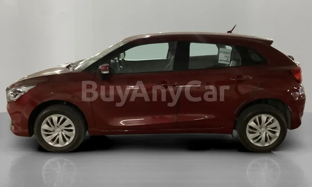 Vehicle photo 4
